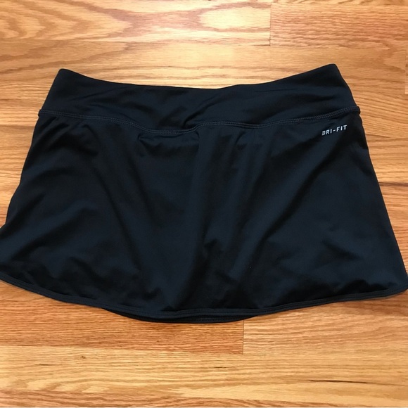 👟NIKE DRI FIT Athletic Skort - Picture 5 of 7